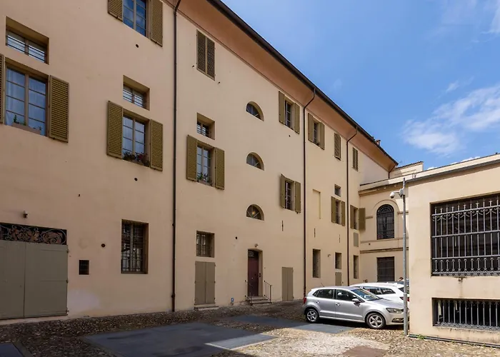 Dimora Aldrovandi, In The Heart Of * Bolonya